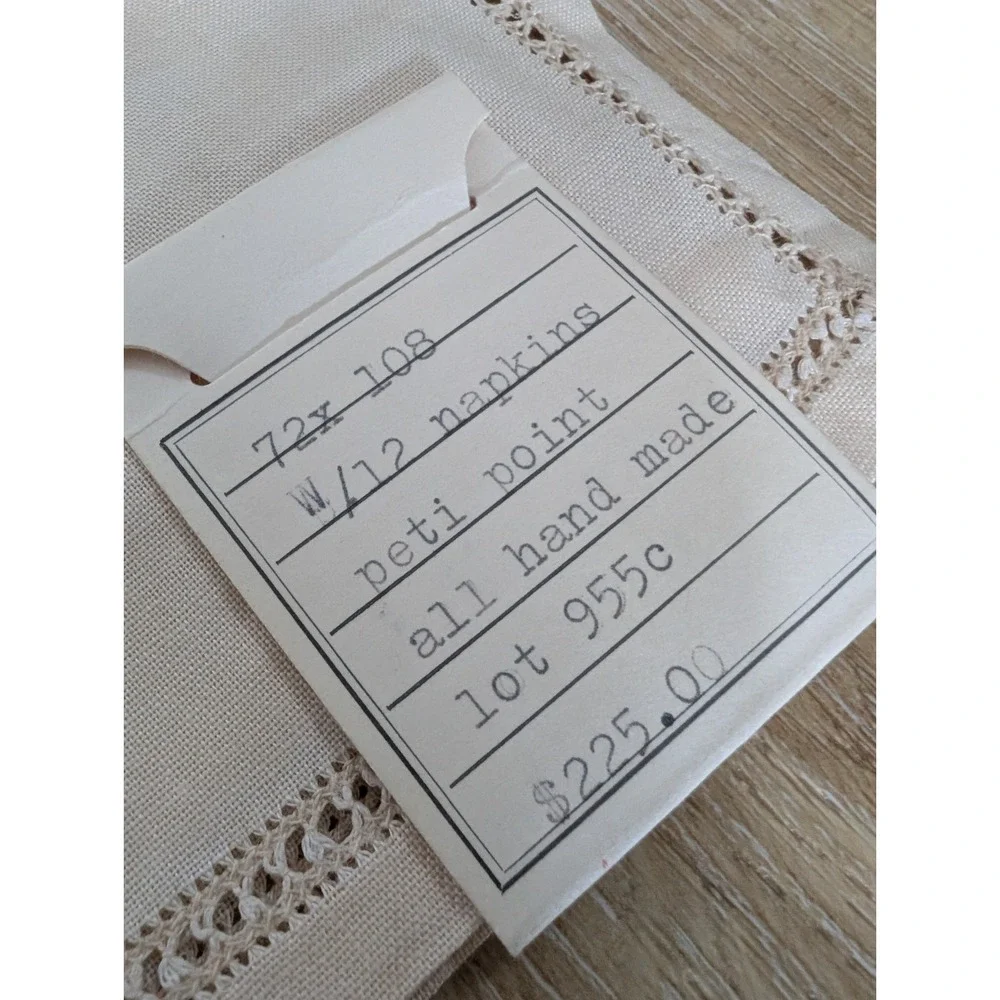 Handmade Vintage Peti Point Tablecloth + 12 napkins Never Used, 72 x‎ 108 inches